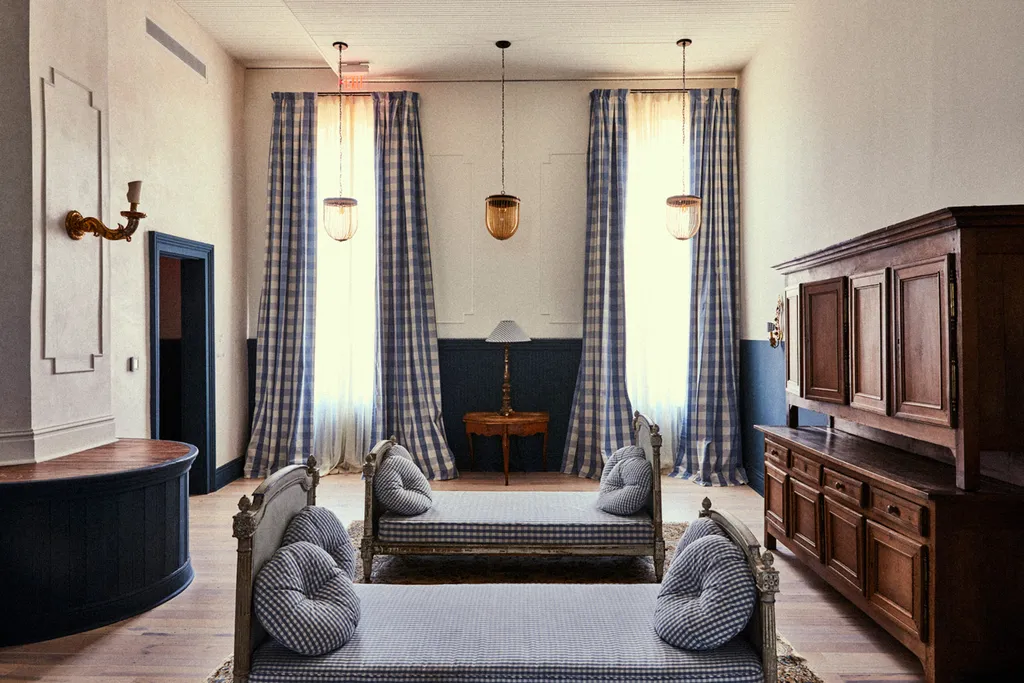Guest room inside a Hotel Peter and Paul